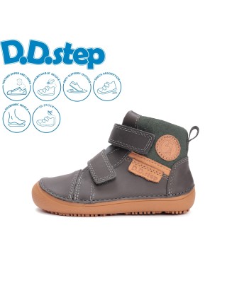 D.D. Step szürke fiú...